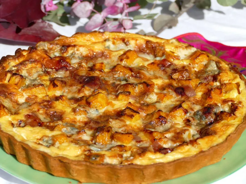 Quiche de calabaza, gorgonzola y membrillo